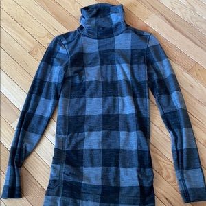 Excellent condition turtleneck